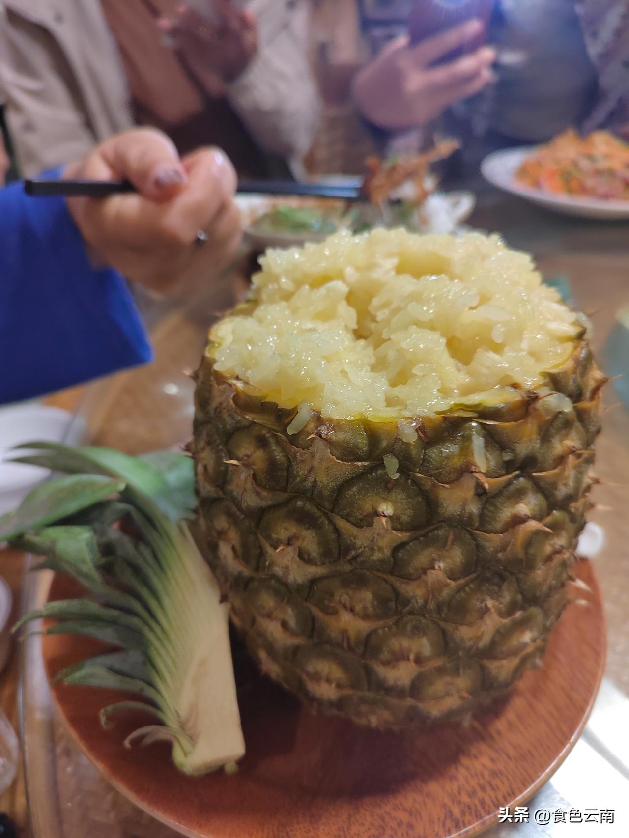 多哥水傣族餐厅，一家昆明老字号的傣味餐厅，在昆明已经有20年的历史，藏在金马碧鸡