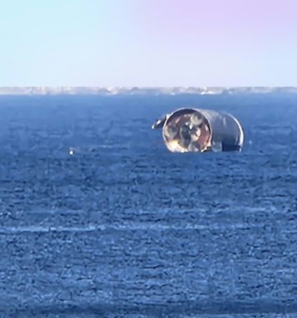 SpaceX星舰飞船S40在圣诞岛附近，好像一台海平面发动机没了 