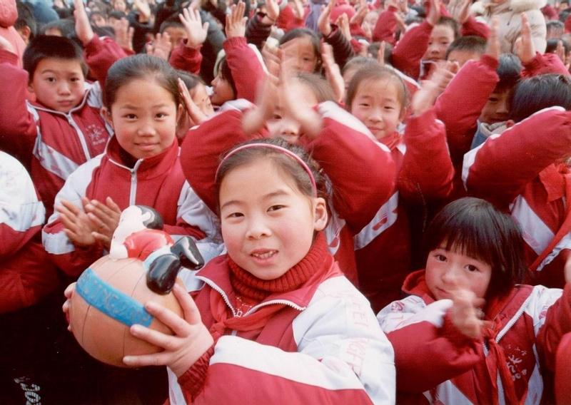 现在底层人找工作真的太难了。就像小时候一年最多一块零花钱，没钱也能过，可现在没钱