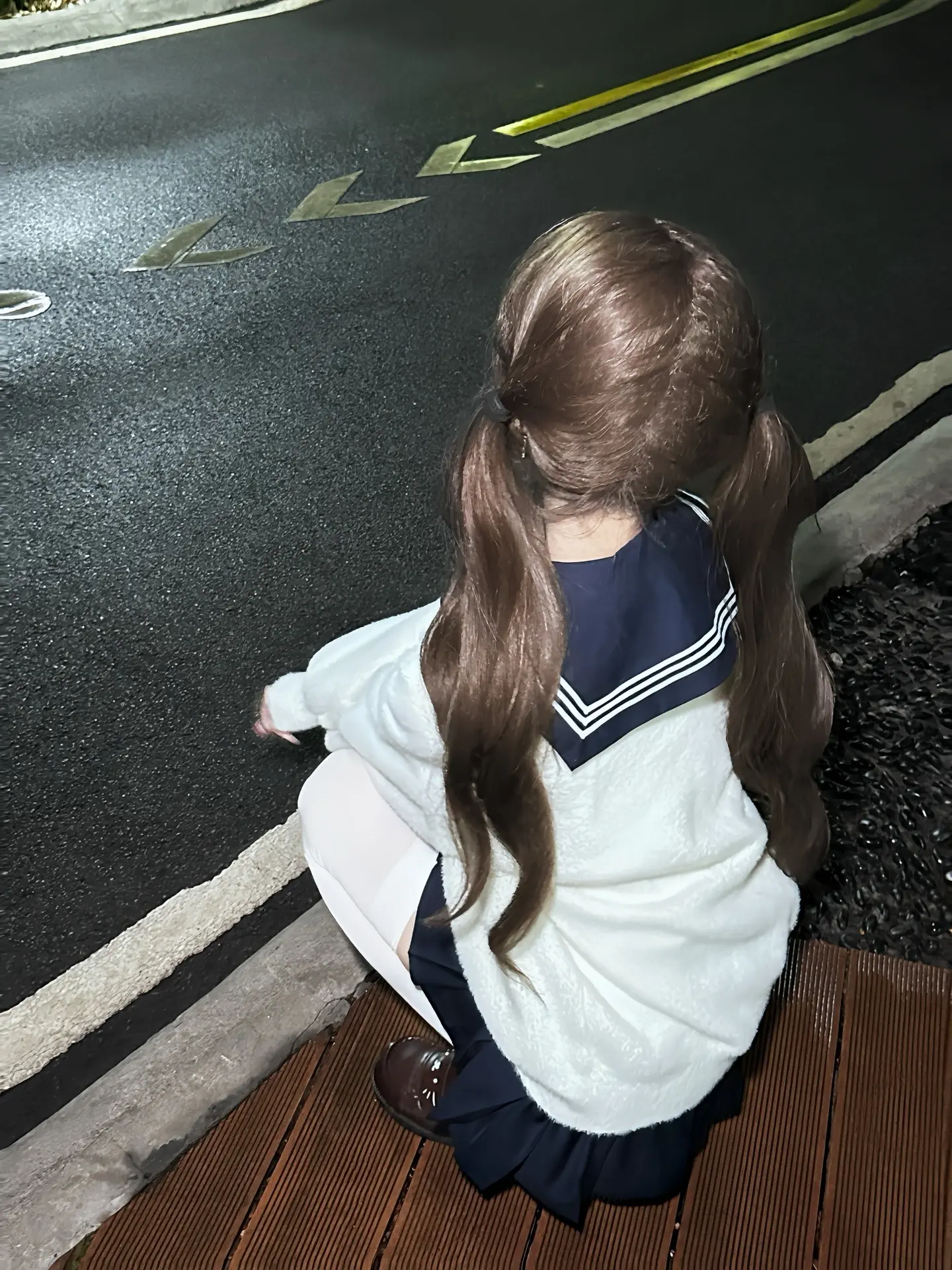 幻想被爱是锈青色的枯雨季