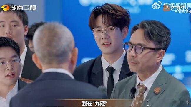 靠砸东西发家的公司 真正的强者从不愿待在舒适圈，金蝶敢于亲手砸碎安逸重新起步，这