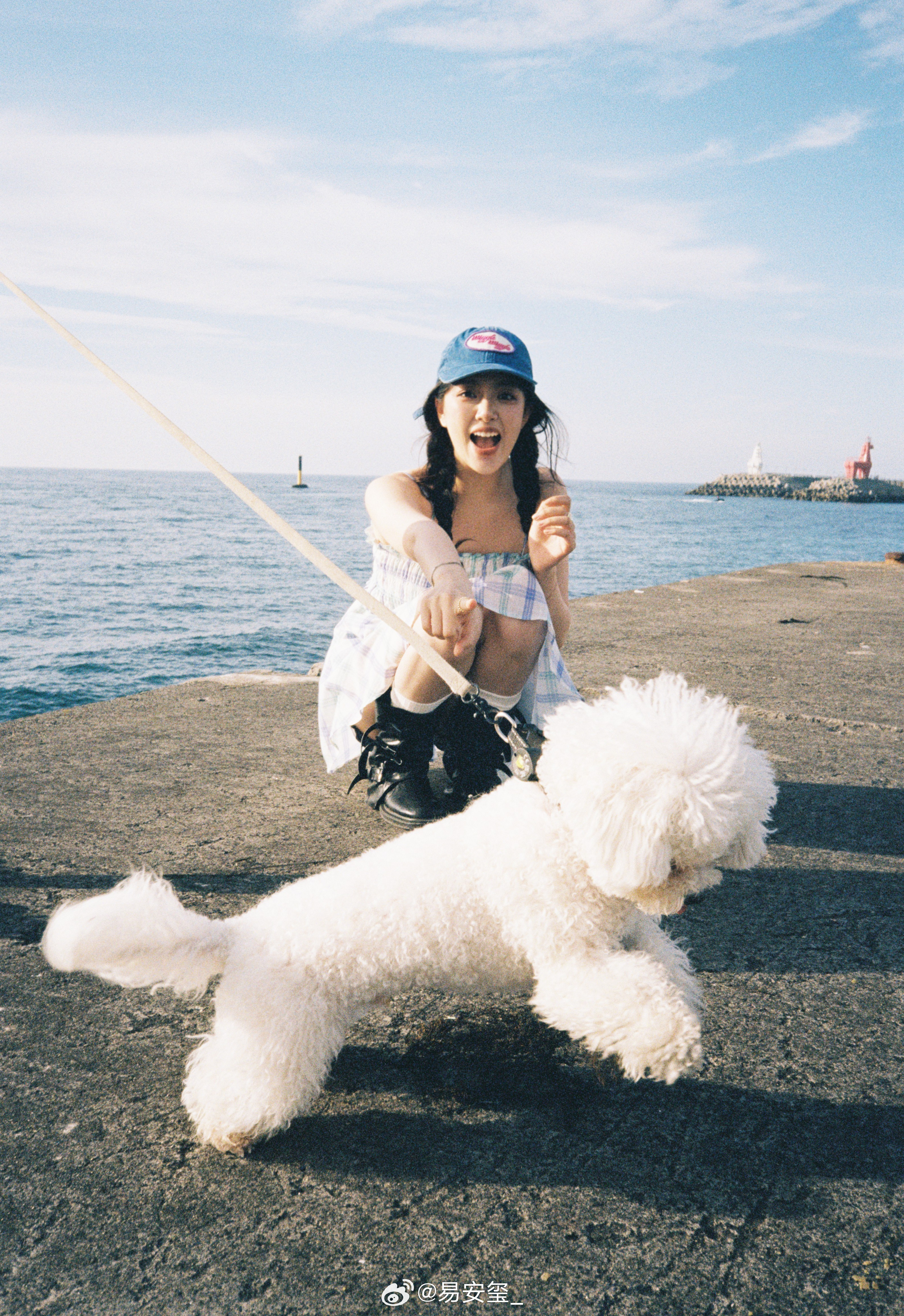 海 邊 日 記  ˖⸂ ‎⟡ 🐬📷 ​​​