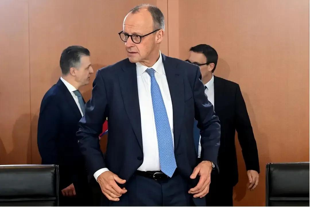 登机来华前，默茨对中美关系做出了预言：德国的机会来了

德国总理要来中国，这本身