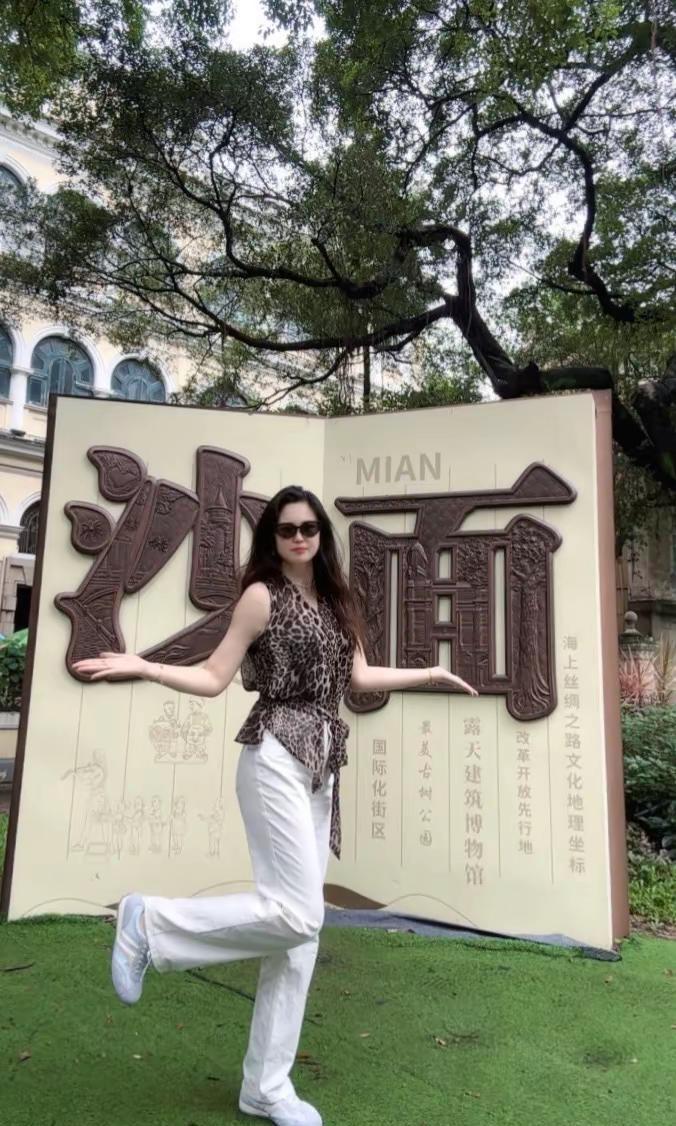 天很蓝树很绿风很轻 打卡广州沙面岛