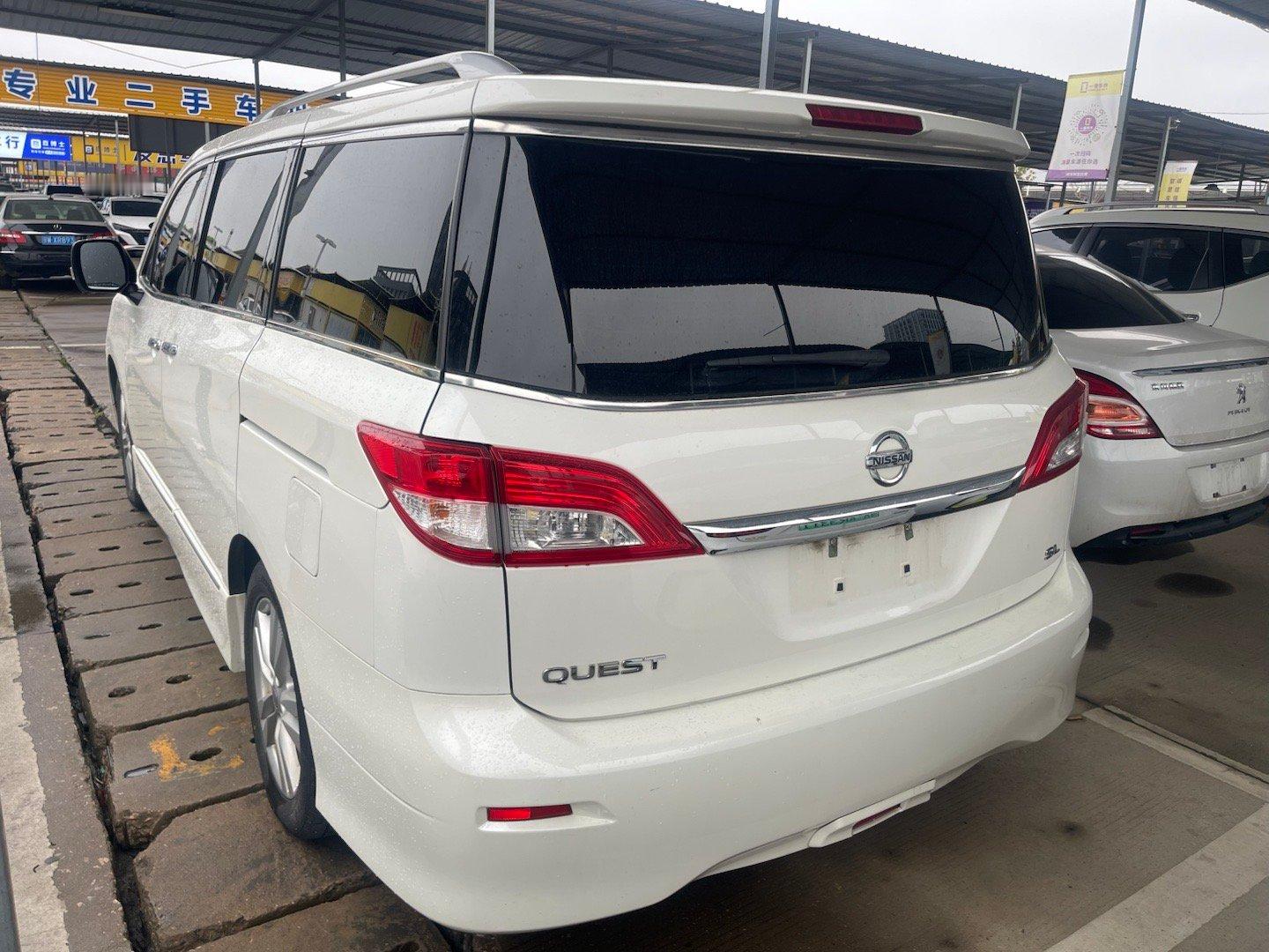 【2016年上路日产贵士3.5L】原装进口V6大自吸，277匹马力，动力平顺有劲