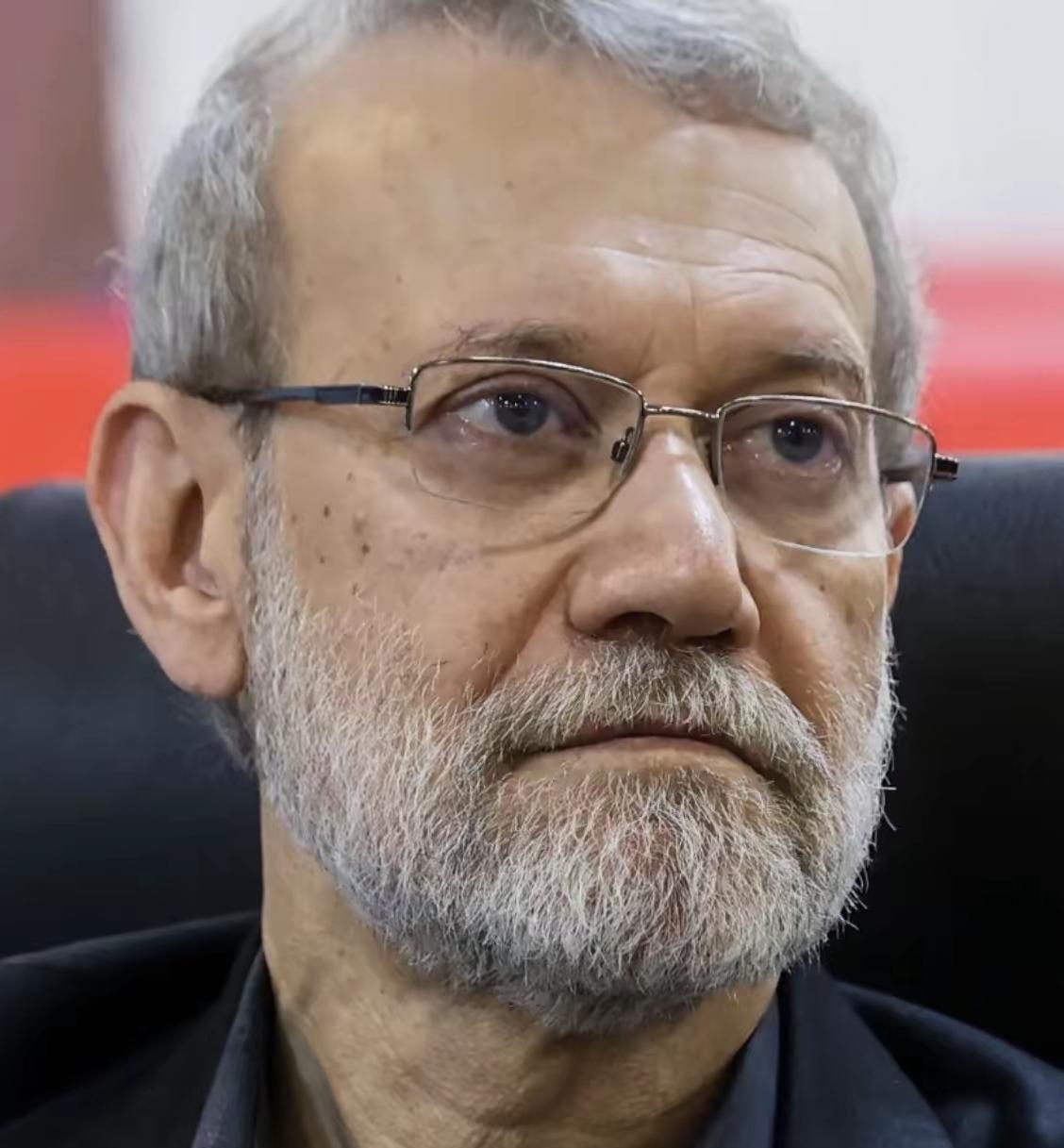 德黑兰在极度安全焦虑下完成的“战时内阁化”转型。

哈梅内伊选择阿里·拉里贾尼而