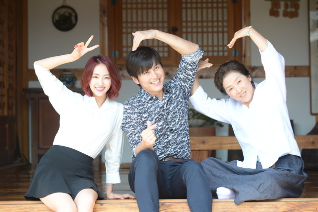 韩剧回顾 奇怪的儿媳 首播11周年主演：金多顺、高斗心、柳秀荣、奇太映2015.