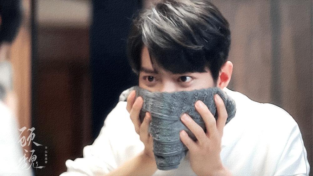 ♡⃝ 𝒍𝒐𝒗𝒆 ʚɞ ☽⋆❥ »» 肖战 可可爱爱的顾医生上线，超萌哒！