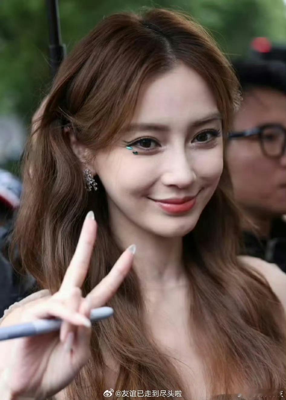 Angelababy一出手便是王炸曝Angelababy要拍短剧了好期待啊，流量