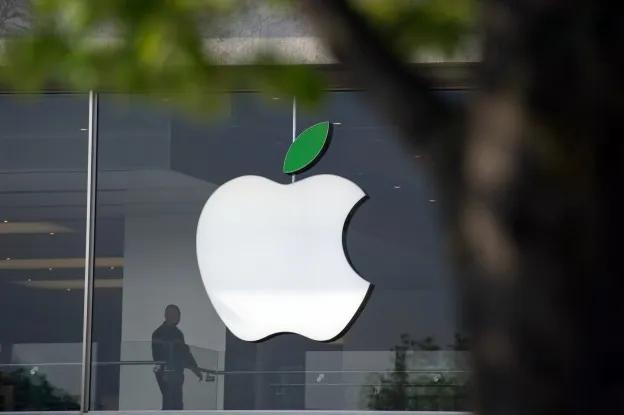 苹果真正牛的地方在于：

iPhone用16%的市场份额，换取了80%的市场利润