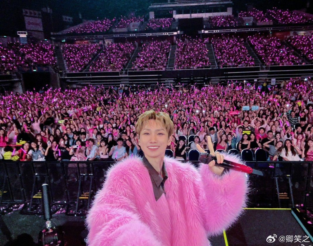 汪苏泷你怎么把人素龙顺走了 汪苏泷悄悄把人素龙顺走，连个招呼都不打！难道是因为素