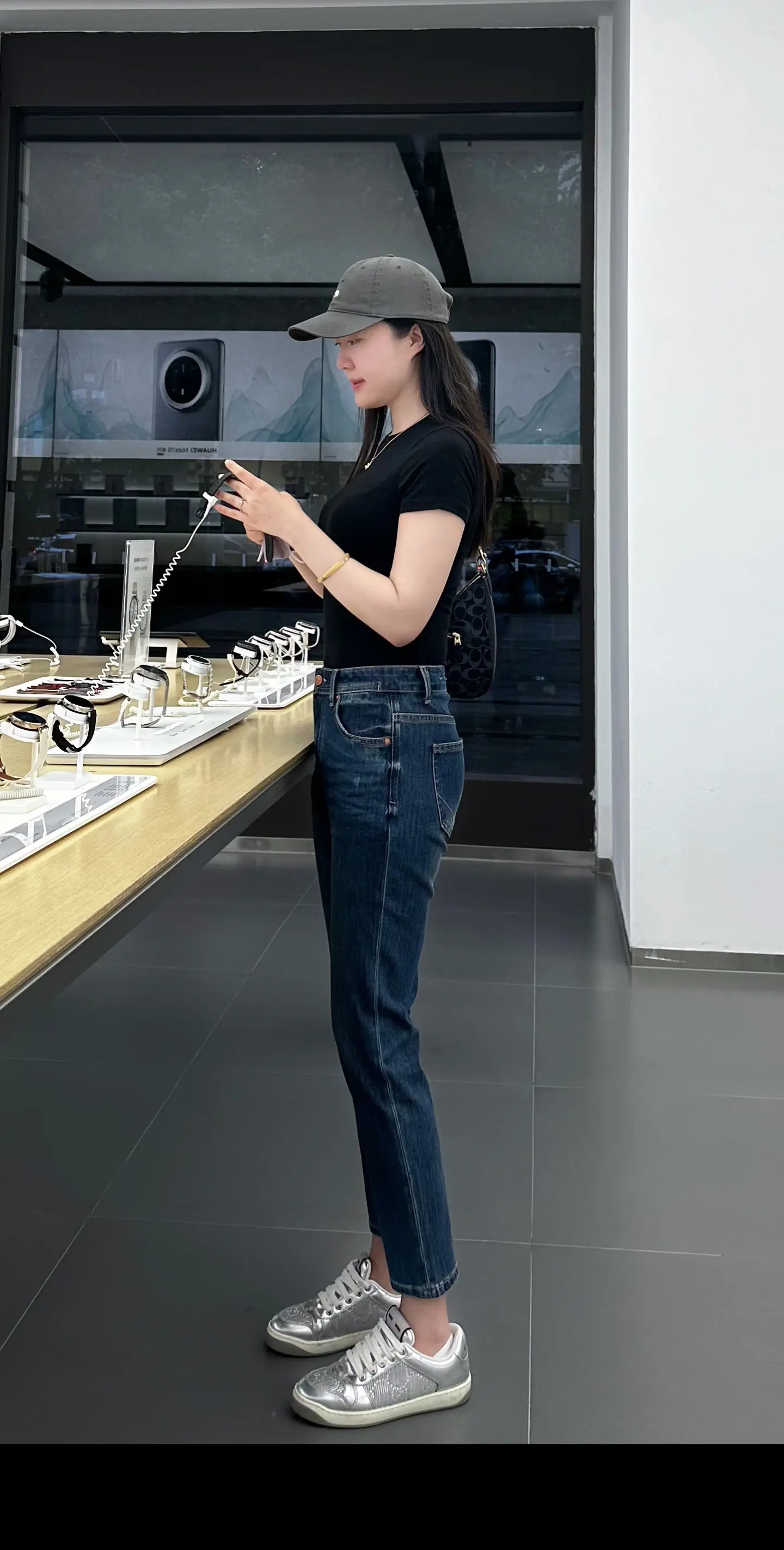 女儿总是能把普通的我拍的很好看