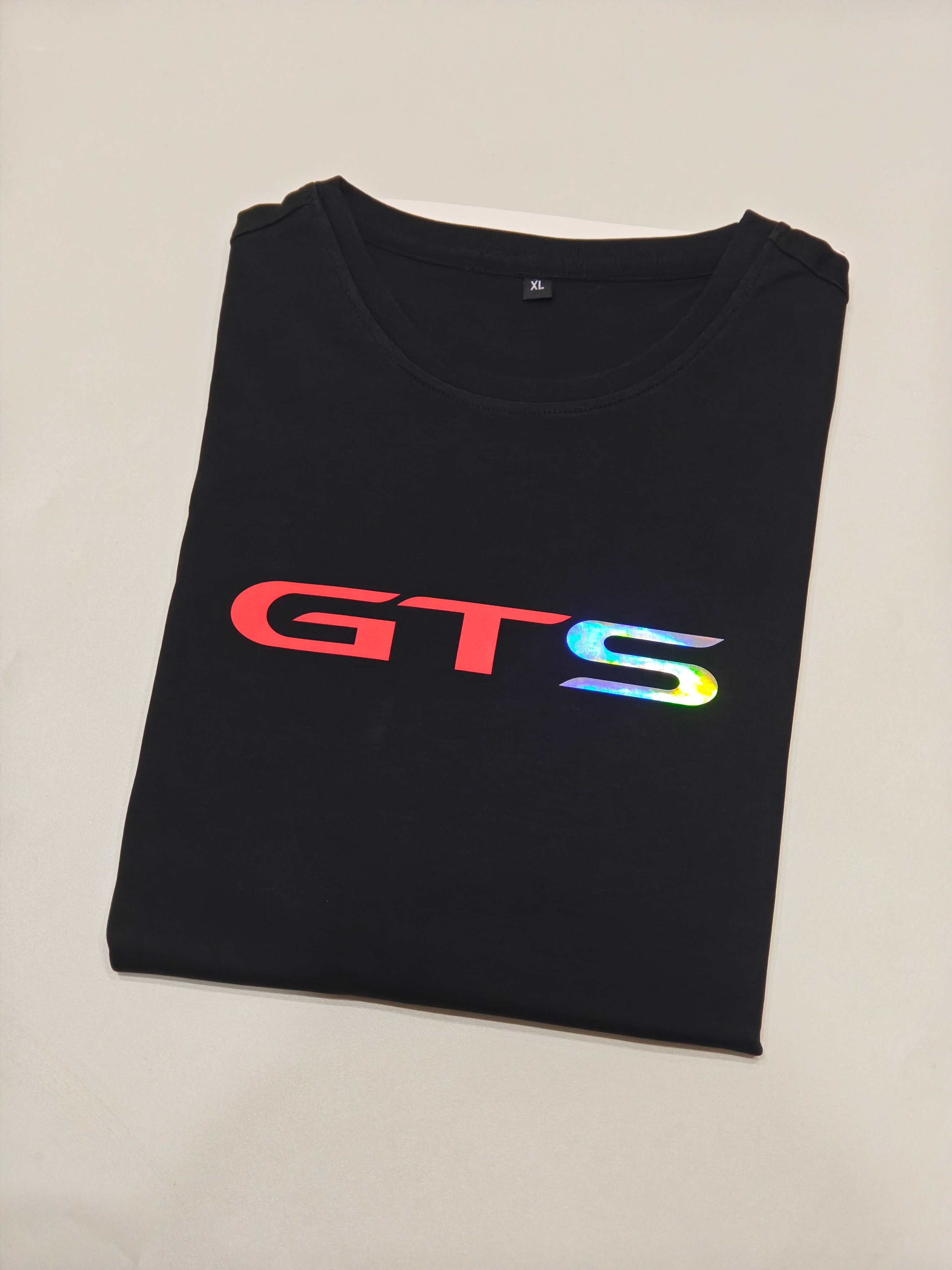 30天模型连送挑战 第228期今天【抽奖】送出的是：凌渡GTS 短袖评论区聊聊：