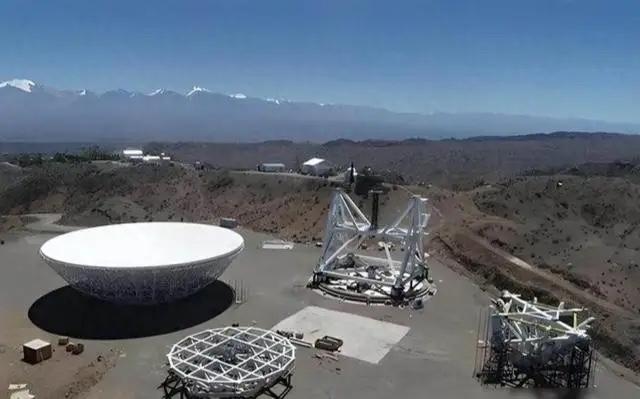 米莱叫停中阿90%完工射电望远镜，拿合作项目向美国递投名状！

你想想看，中阿双