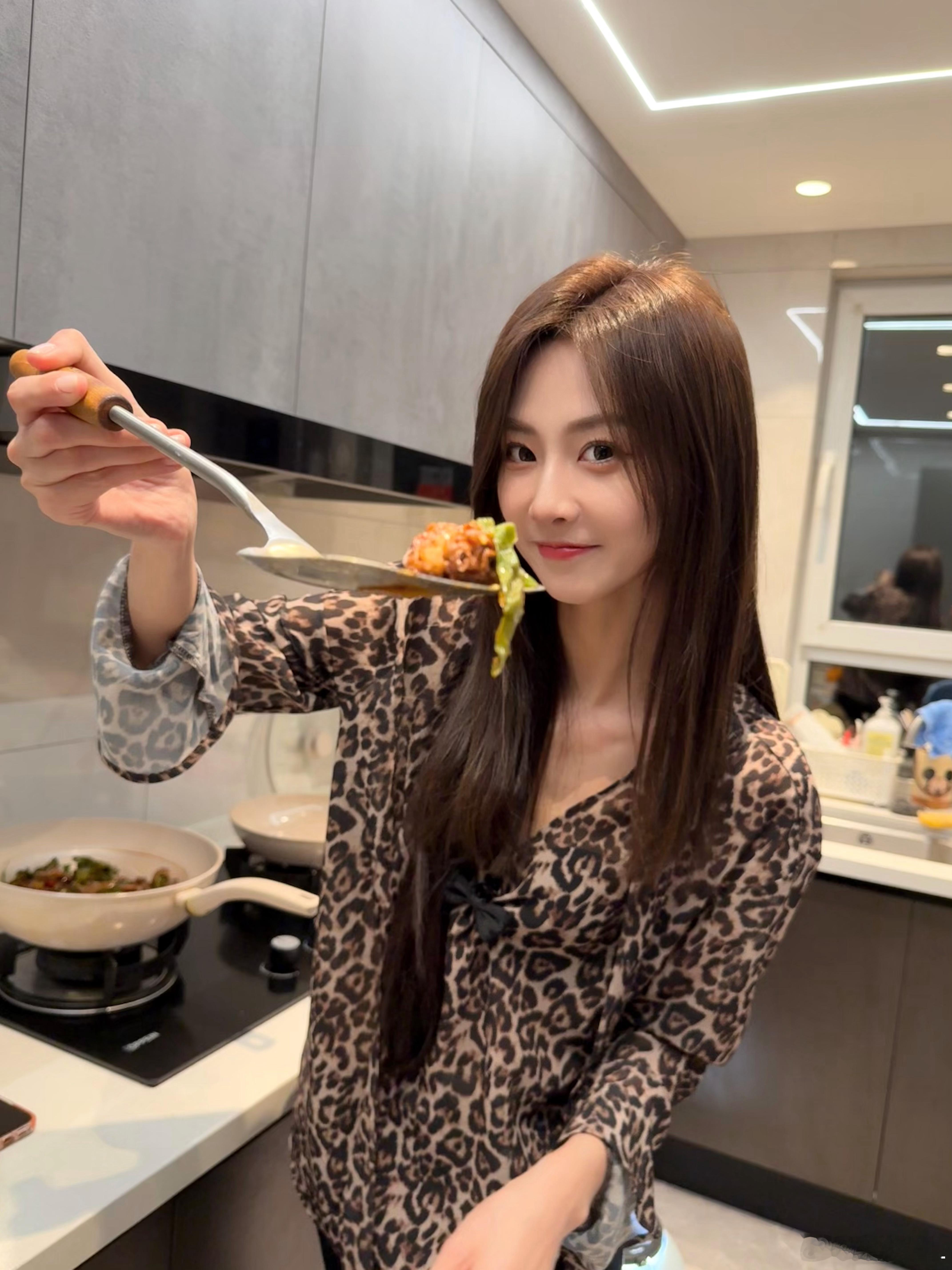 假装在做饭巨蟹