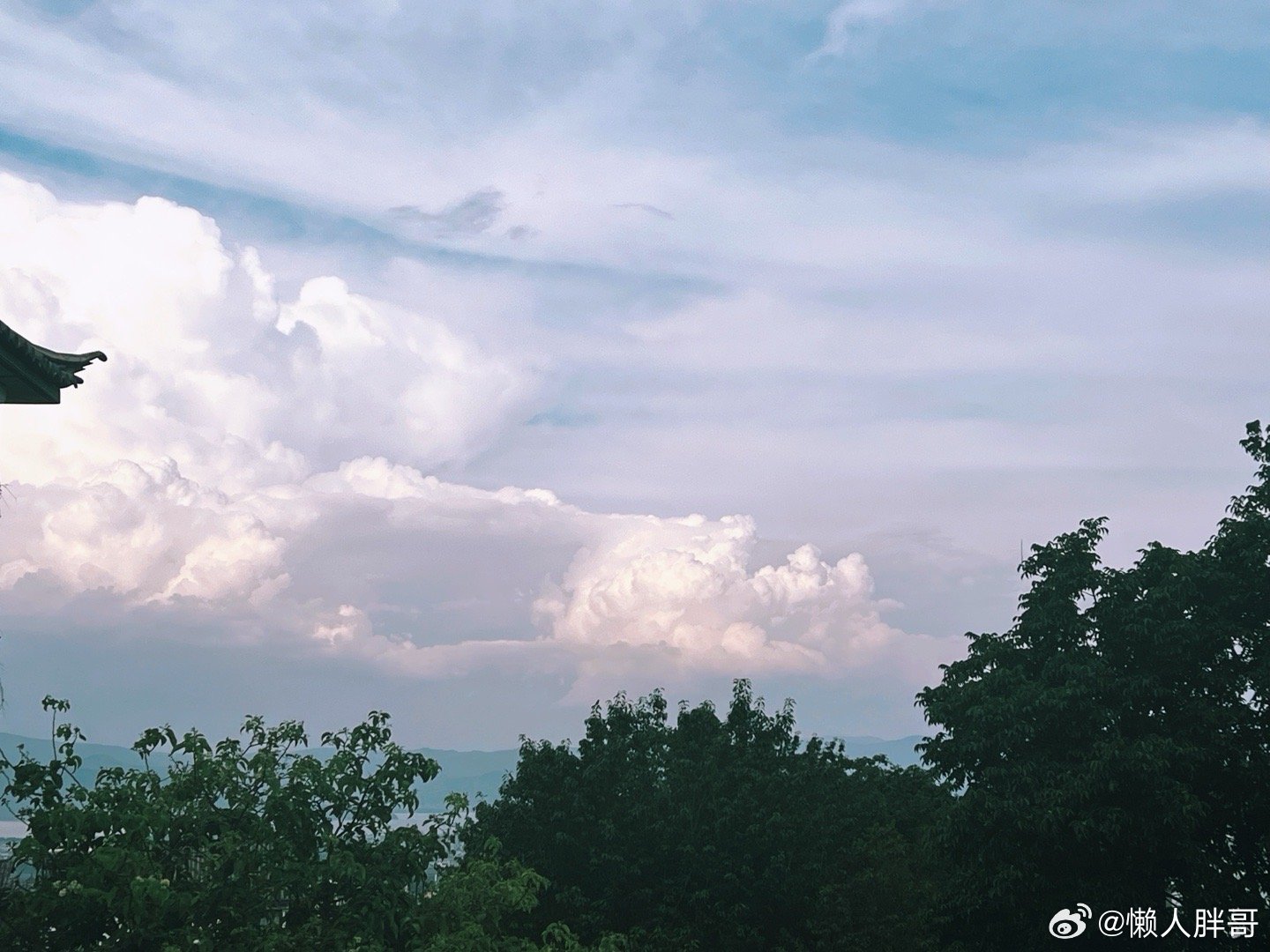 云积凉风至雨要来了此时此刻 20260529。周五。四月十三。冒个泡