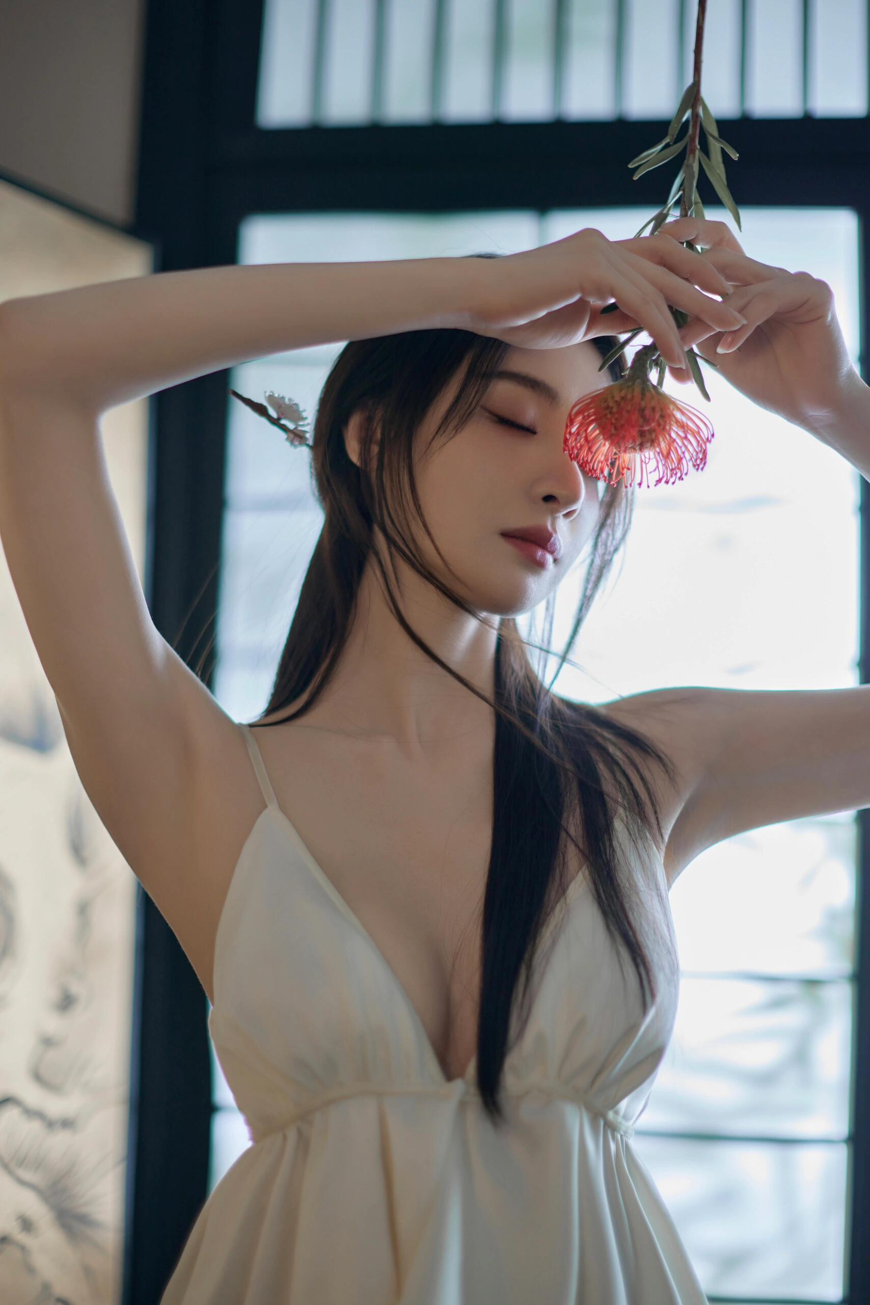 隆妮✖️好性感的写真[送花花] 