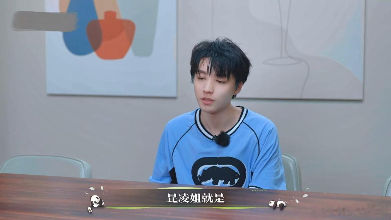 王俊凯对张雅琪的初印象王俊凯对中餐厅合伙人的初印象王俊凯对中餐厅合伙人的初印象曝