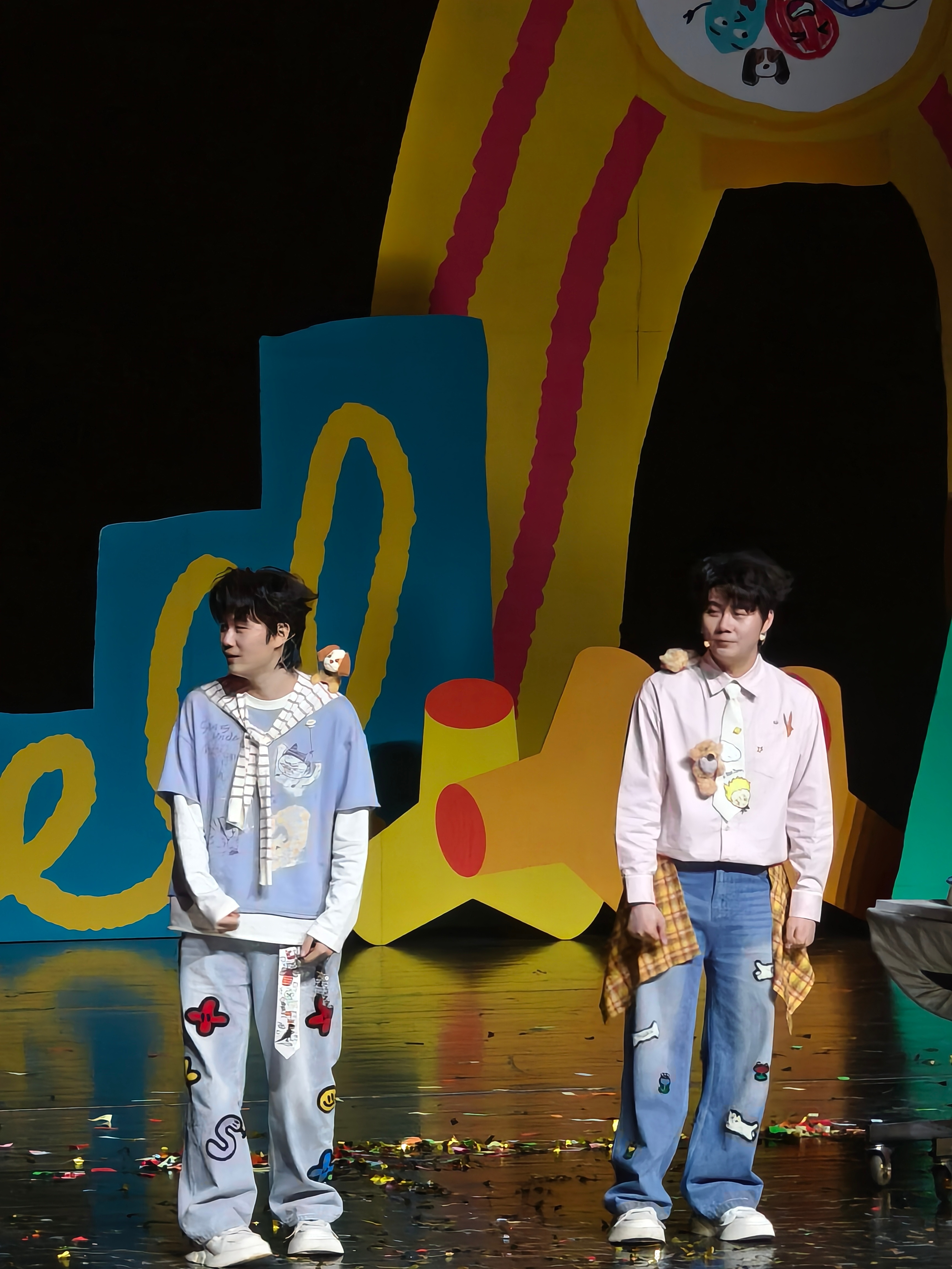 双高胎 我们是双高胎，我们赢了可以一起笑，输了可以打一辆车回家，我们是永远不会分