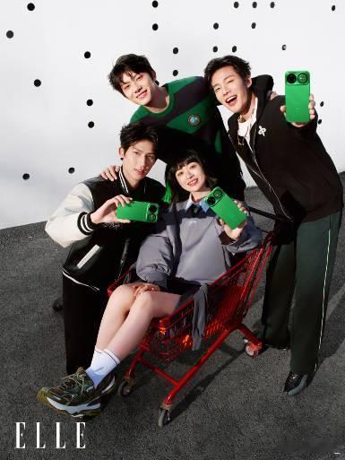 超级nova来了上手nova15素皮版真的惊喜，手感细腻还不沾指纹，风闪拍抓拍超