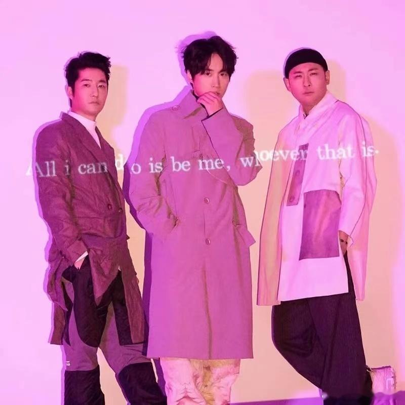 #EpikHigh精神状态##EpikHigh舞台看爽了# Epik High火