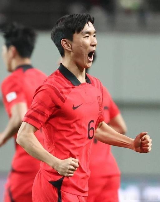 韩国反超比分韩国上演绝境大逆转太燃了🔥捷克先拔头筹，太极虎韧性拉满不放弃。黄仁