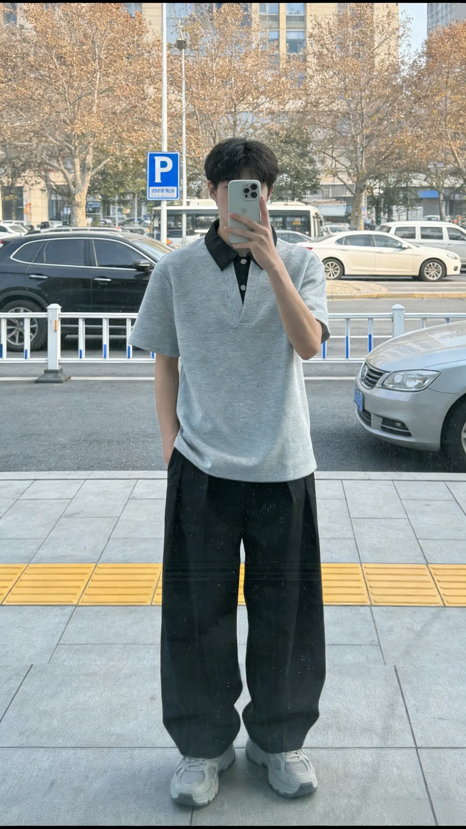 美式休闲男T恤。
