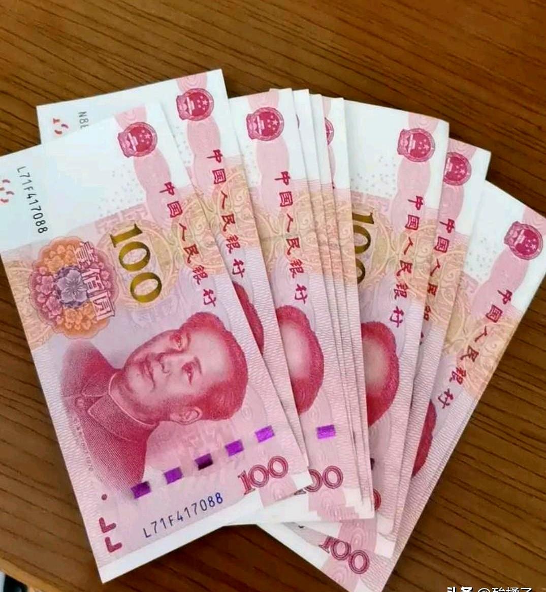 这类事一摆出来，很多人第一反应不是心疼钱，是心疼那点说不出口的难堪。
上个月家里