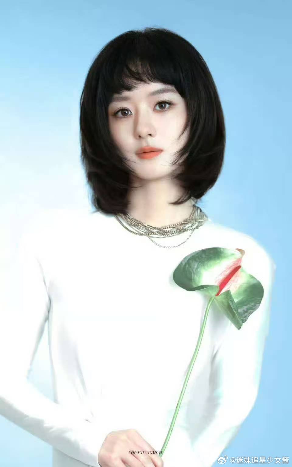 赵丽颖这真的不是AI的吗、赵丽颖美得像AI  赵丽颖这真的不是AI吗？美得像AI