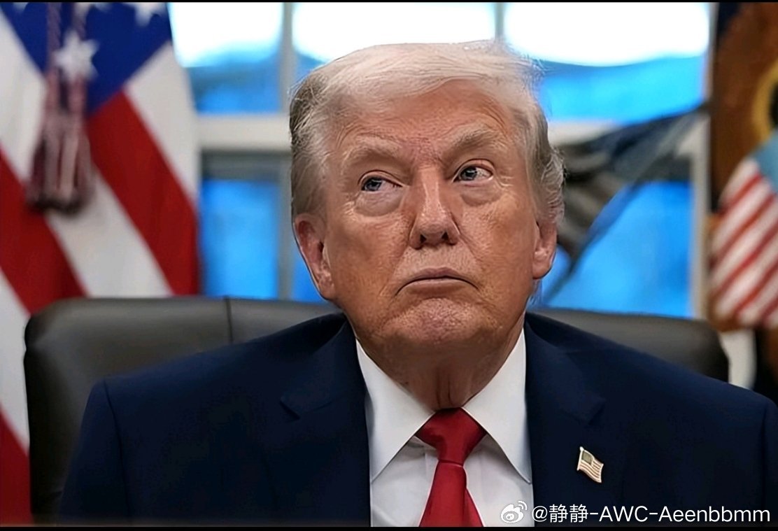 今天A股又被精准砸懵，三大指数全线低开，三千多只个股飘绿 ，尼玛又是特朗普在卡点