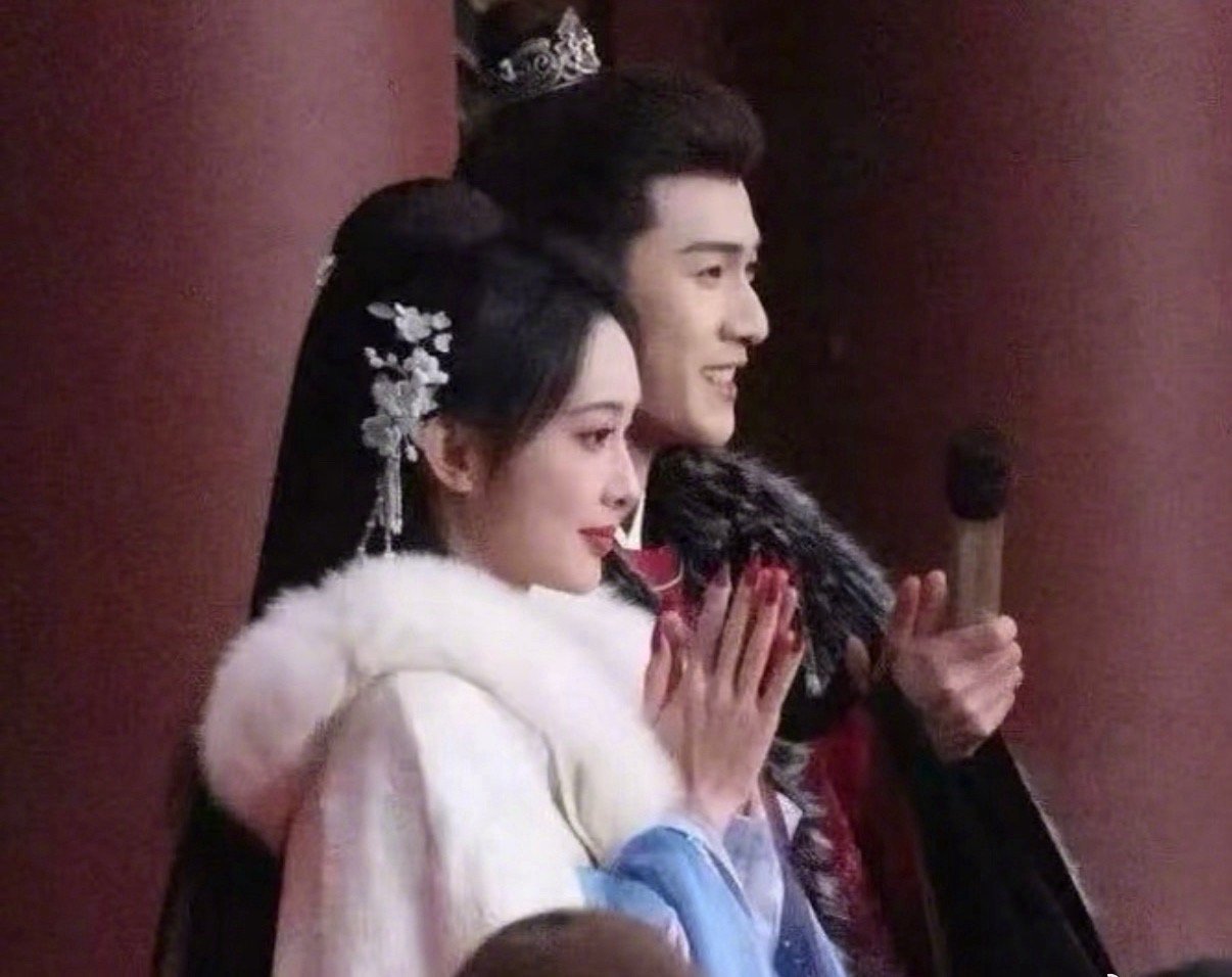 尚公主杀青期待上线豹豹猫猫也别闲着，准备准备三搭吧