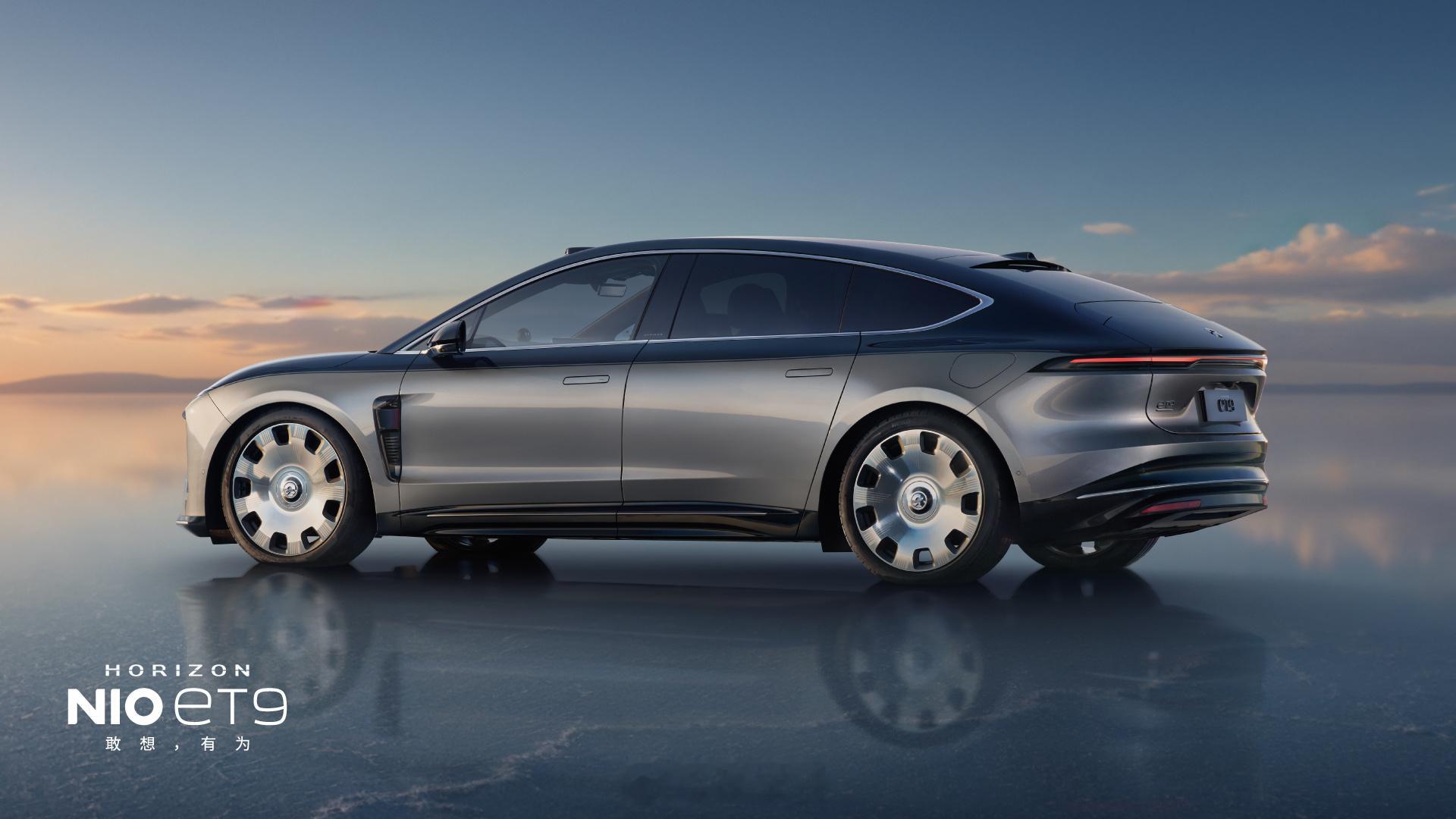 说一个小道消息，蔚来ES9发布后，ET9的销量上来了，说是看完ES9再看ET9，