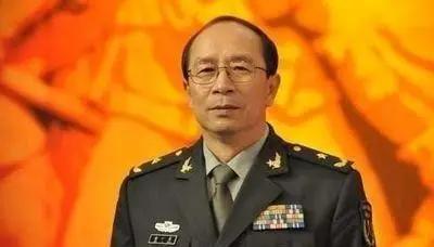 韩国一名军事专家又一次语出惊人！他曾声称：“如果美国把全部军事力量集中起来进攻中