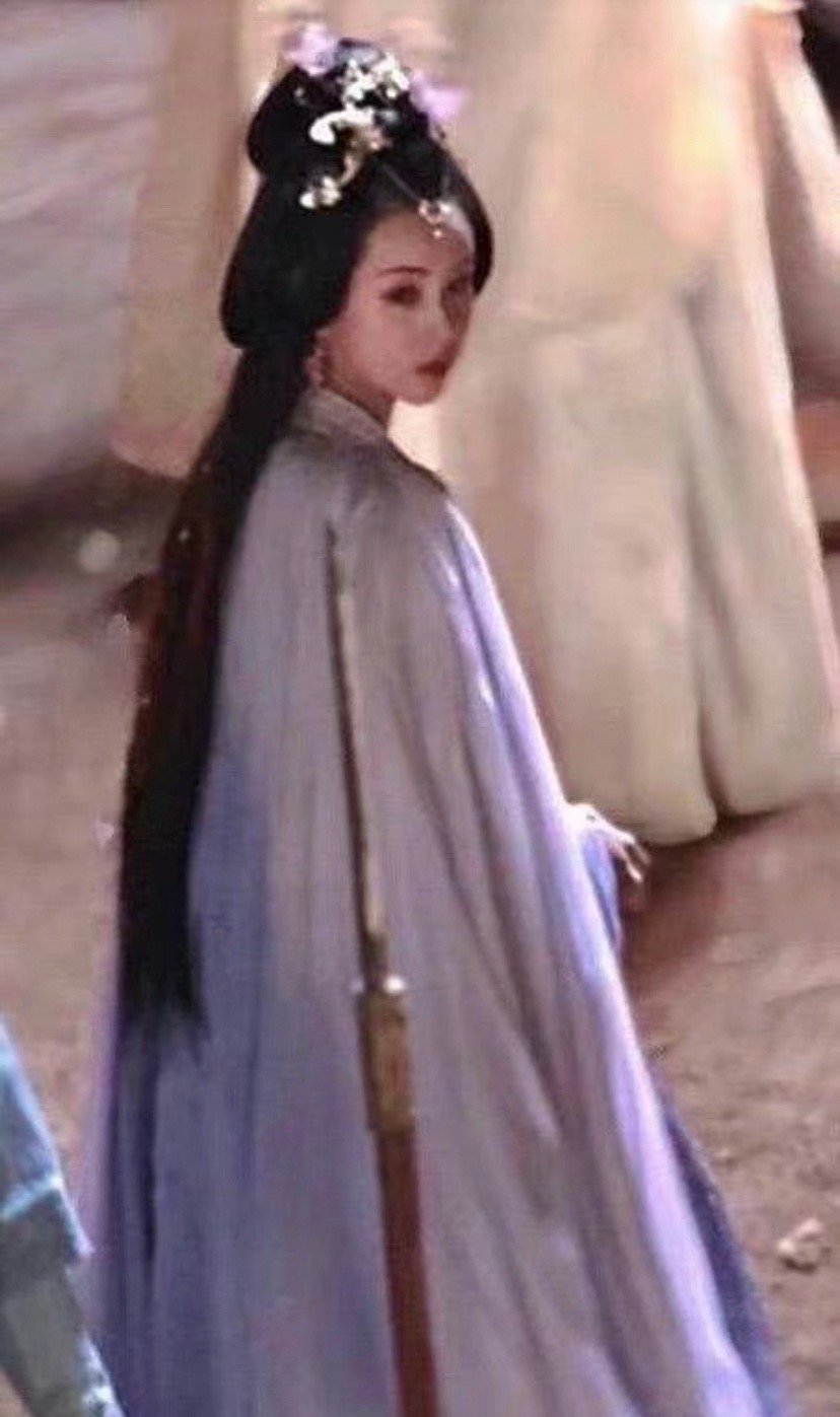 这张好美啊冰裳陈都灵