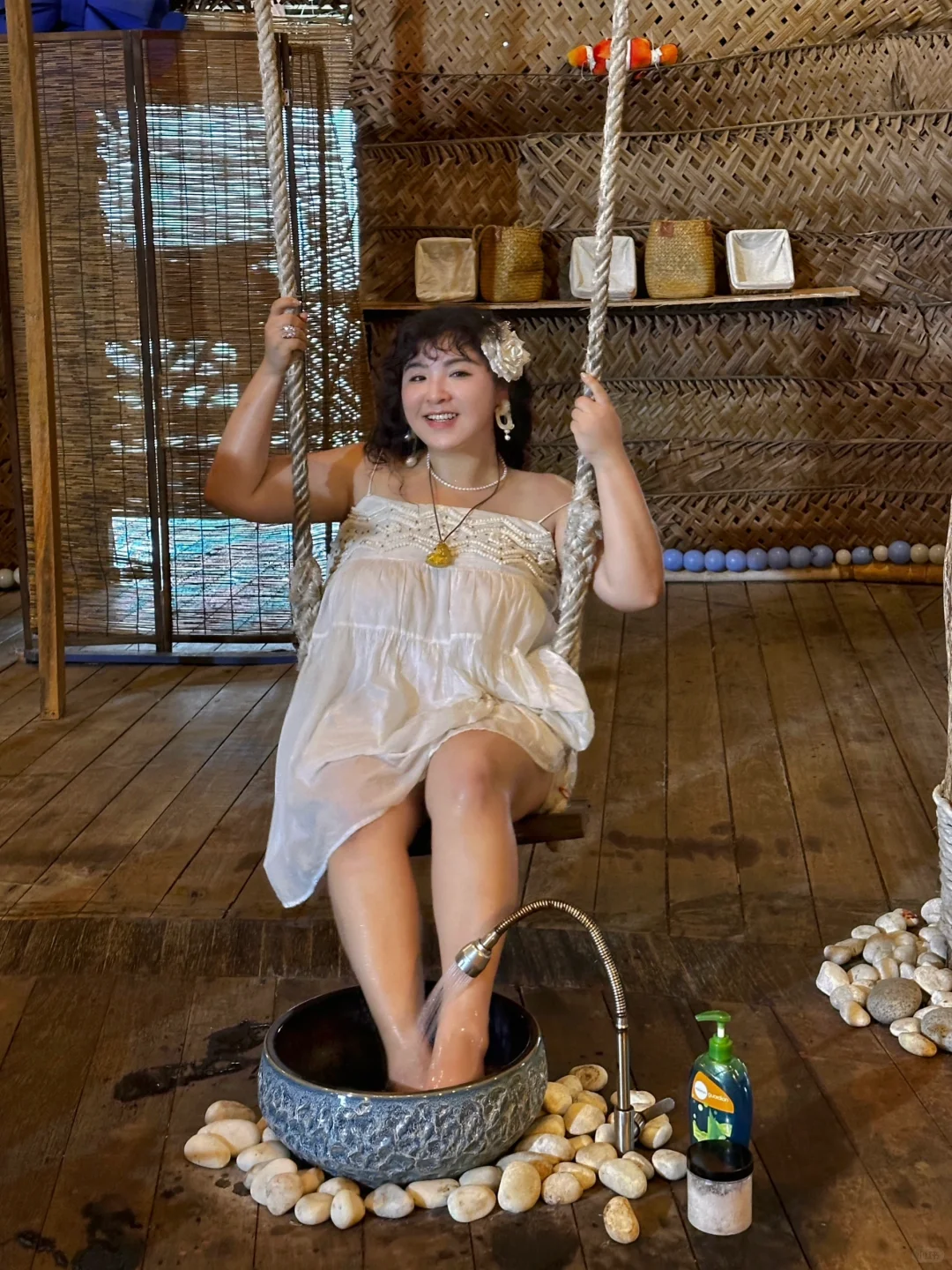建议不要在无门无窗穿堂风海上SPA换衣服👀