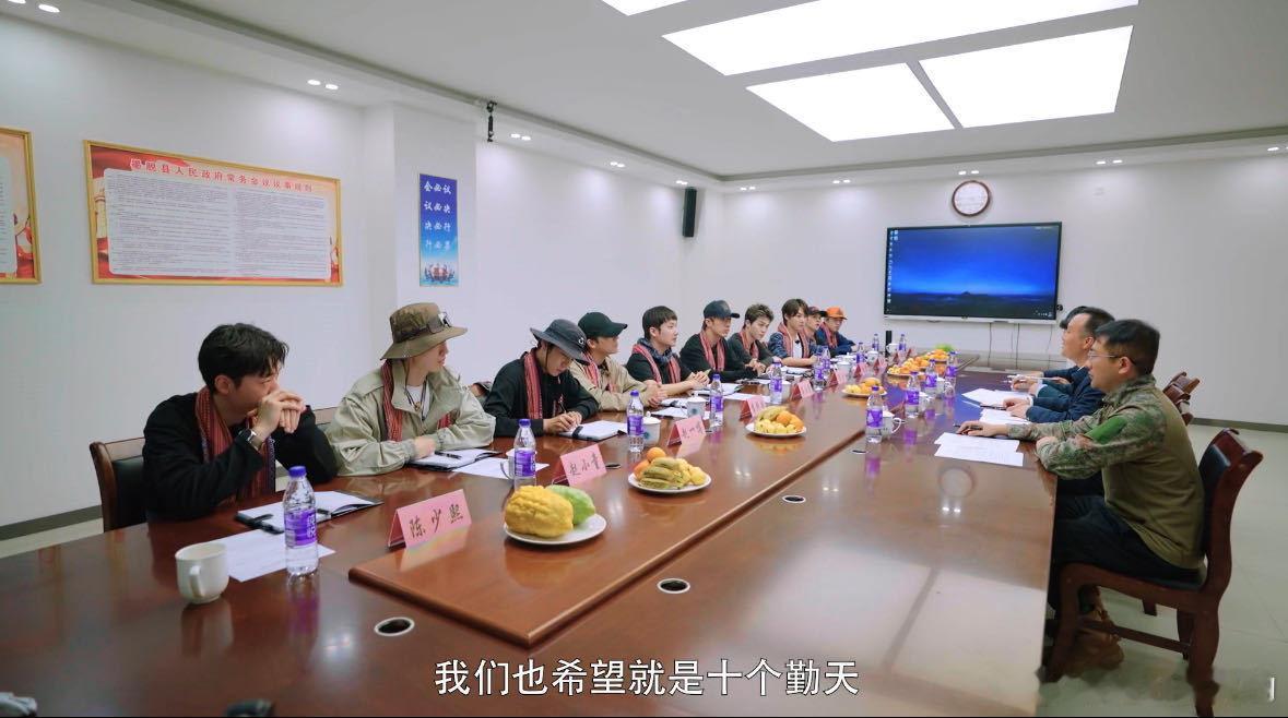 十个勤天评论区语音催开播种地吧 期待数天的节目终于要来了，给大家一个机会在评论区