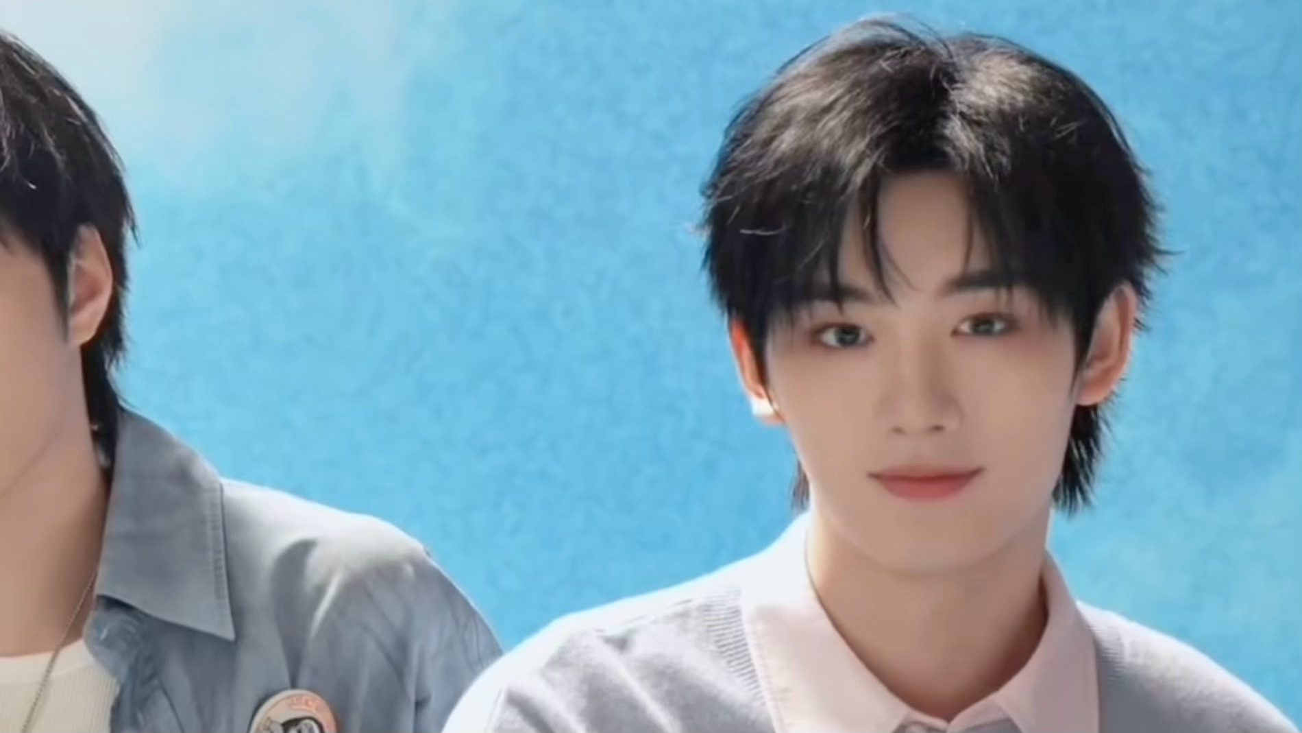 超级元气啊丁程鑫呜呜呜 