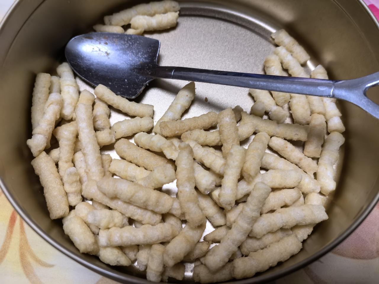 从小就爱吃这一口，一直没变过。
爱吃的举手！
虾条 
晒一张美食照片 
玉美鱿鱼