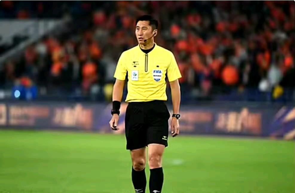 都在嘲笑马宁，实则他是中国最接近世界杯的人。当国足还在为世界杯席位发愁，卡牌大师