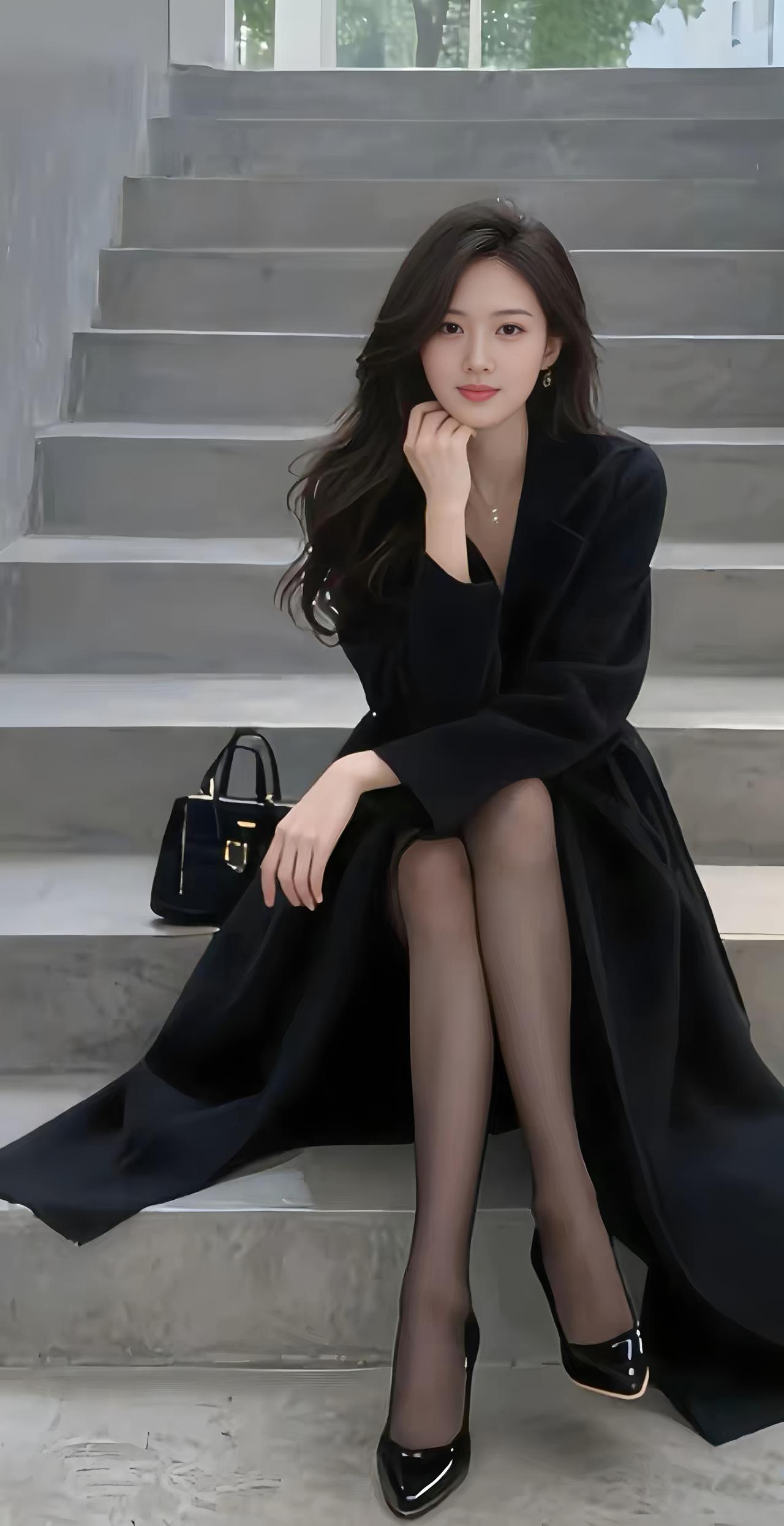 望穿秋水，
心动瞬间。
一眼沦陷的神级美图 分享绝美街拍瞬间 唯美治愈美图分享