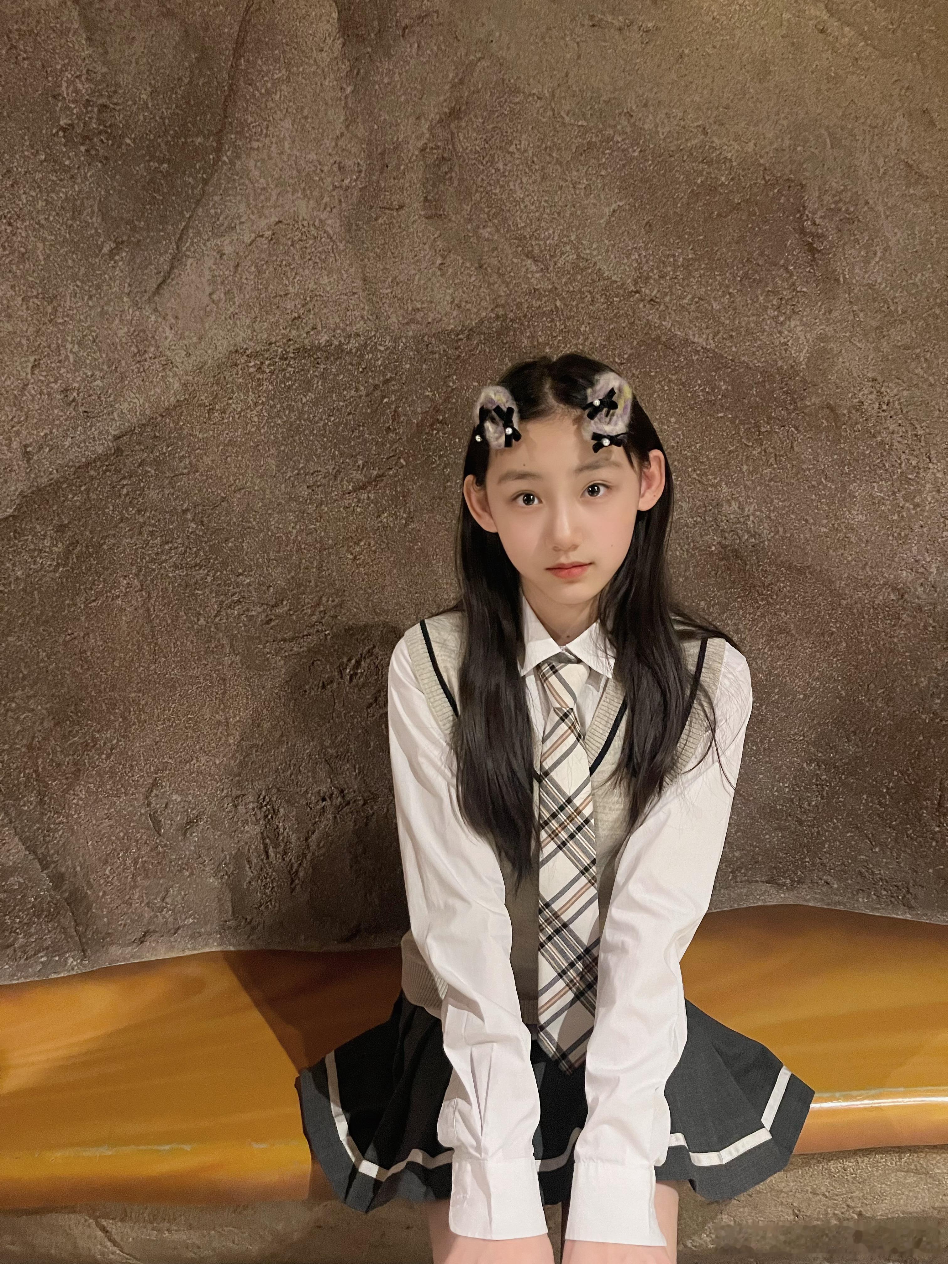 刘佳玺   纯欲小美女，发射发射＞＞＞💕💕💕 