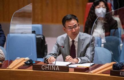 有个很残酷的现实，全世界接近200个国家当中，真正敢于对美国说不的，实际上只有中