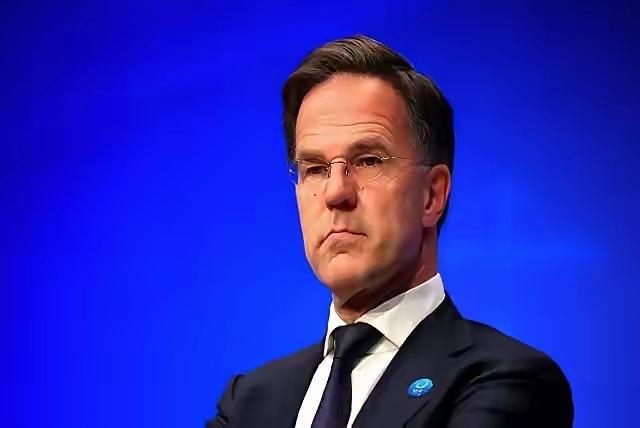 俄罗斯打了四年才突然发现美国还是那个美国，乌克兰还是那个乌克兰，欧洲却不是那个欧