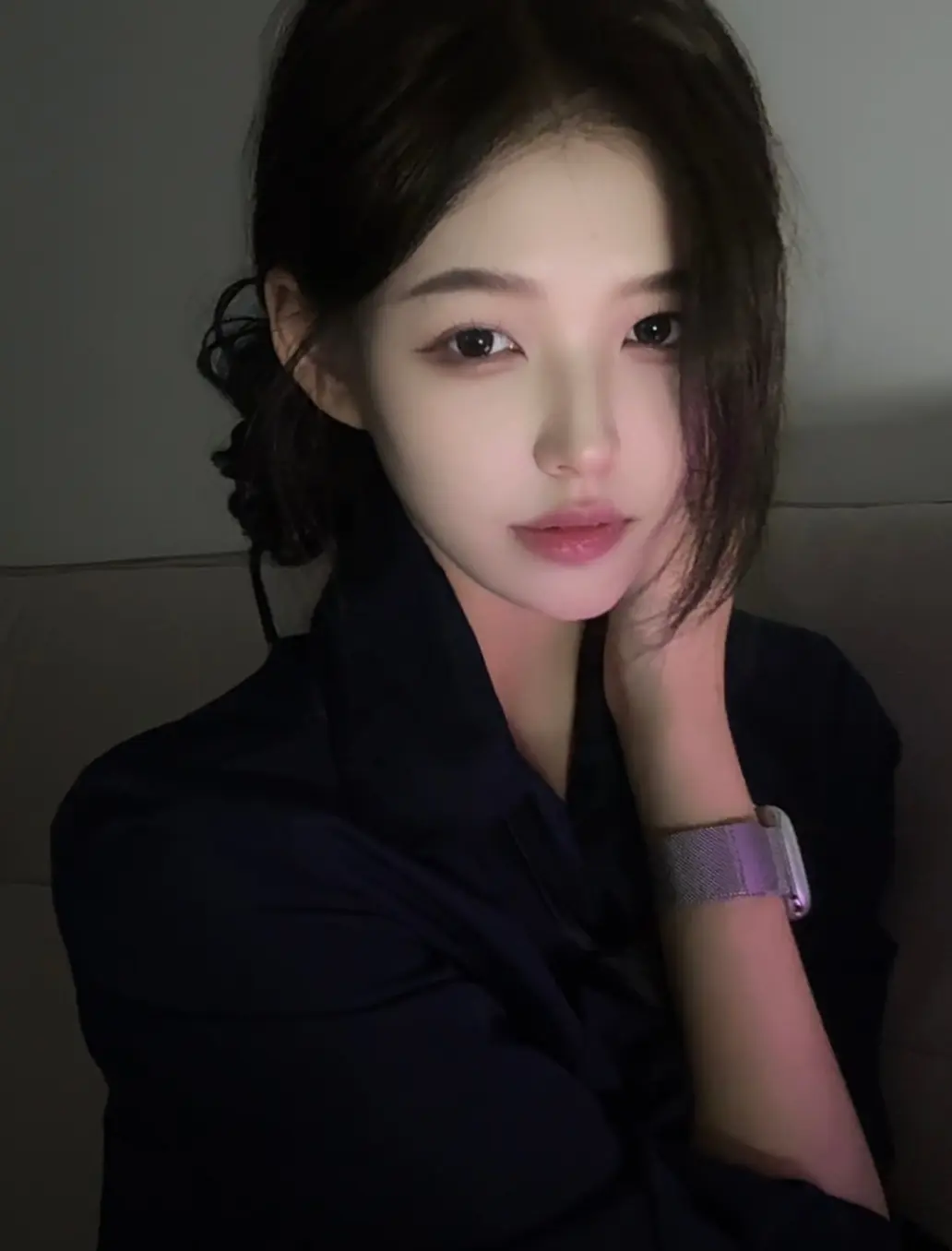 媚女 热门 水瓶