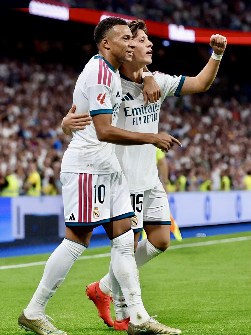 This duo is SPECIAL. 🤍😂西甲联赛皇马vs巴列卡诺hal
