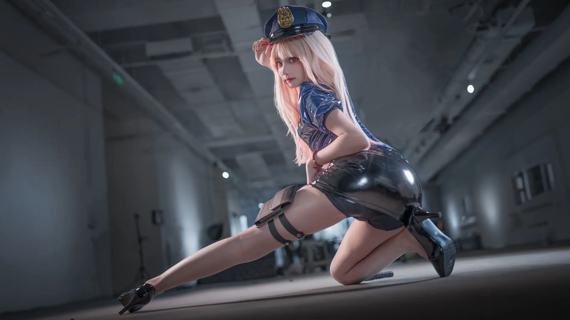 “抓到你咯 五条君～” 出镜coser:  摄影后期：我