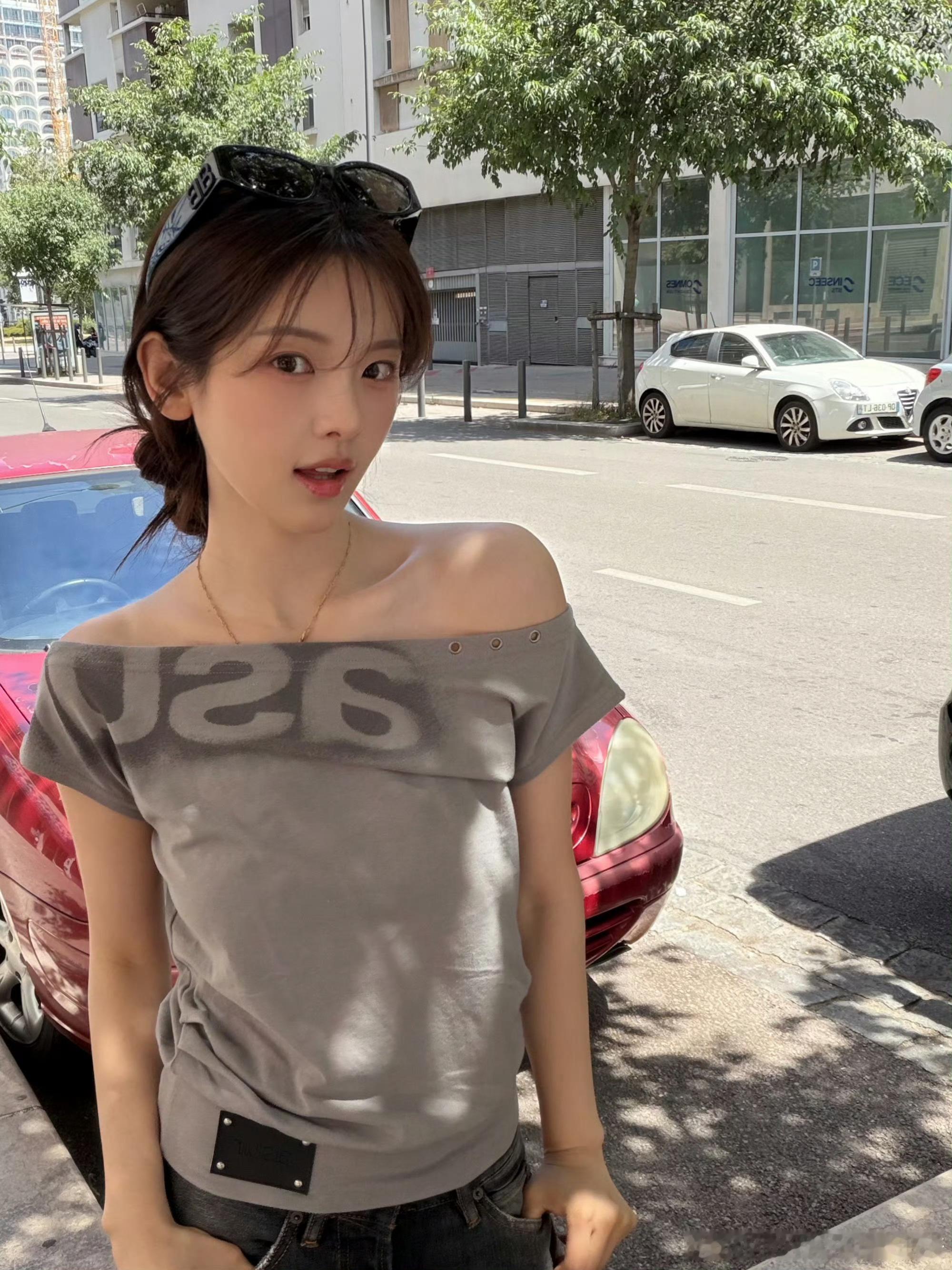 杨超越说感情里尊重很重要杨超越说熟悉之后会被轻视心动的信号杨超越说她被熟悉的人轻