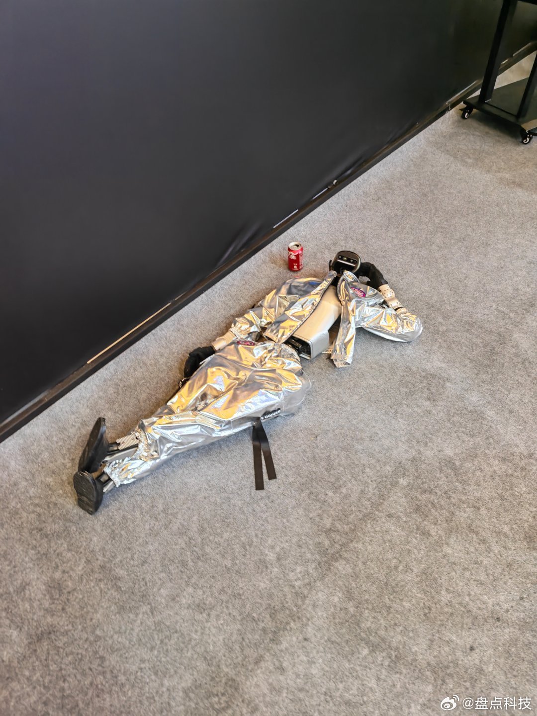 感觉这个世界已经颠倒了女孩成为了香饽饽，不管是我媳妇还是我身边的朋友，生娃都更愿