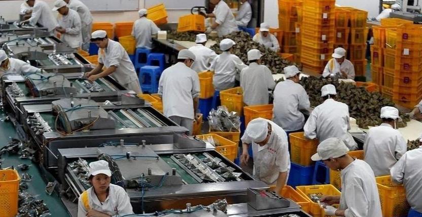 美国媒体终究还是说出了震惊世界的大实话！

纽约时报刊文曾直言，中国不只是扛住了