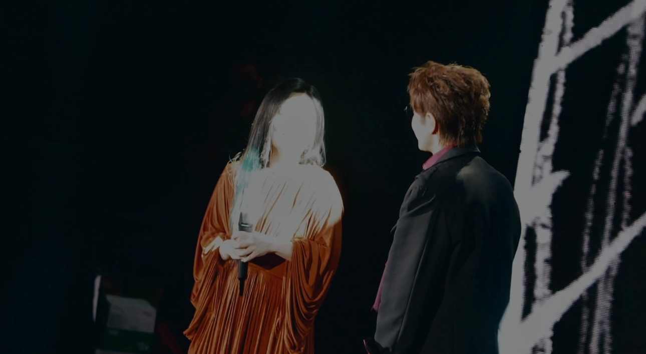 徐佳莹演唱会的打光师你好，你觉得这个光打过来合理吗[哆啦A夢害怕] ​​​